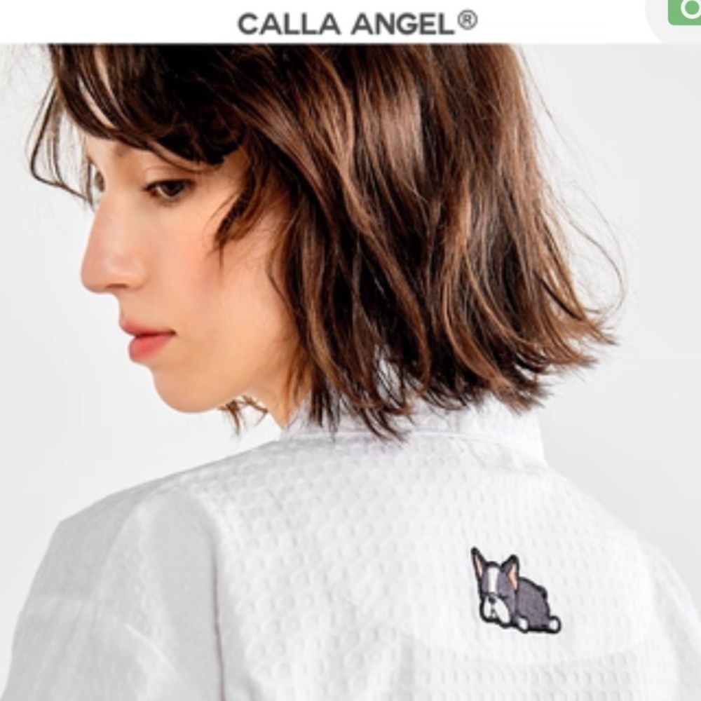 White Cotton French Bulldog Embroidered Robe by Calla Angel New York - Picture 3 of 9